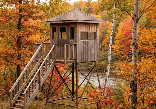Heated hunting blind